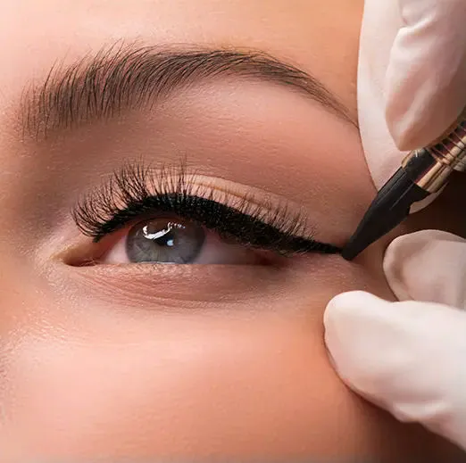 Micropigmentación de Ojos: Precisión y Elegancia en Málaga